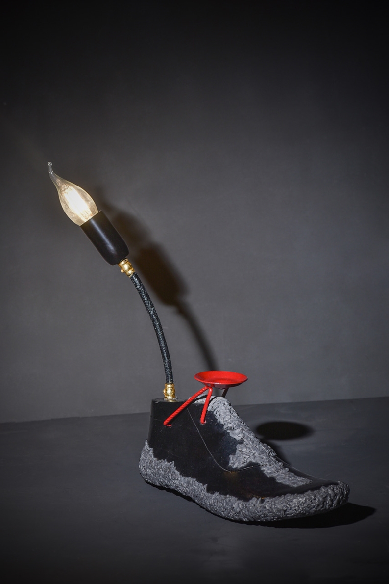 Aramis Musketeer - Table Lamp